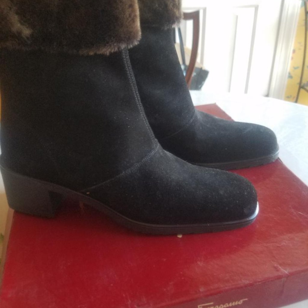 Salvatore Ferragamo Suede + Fur Trim Winter Fashion Boots 6 Us New + Authentic
